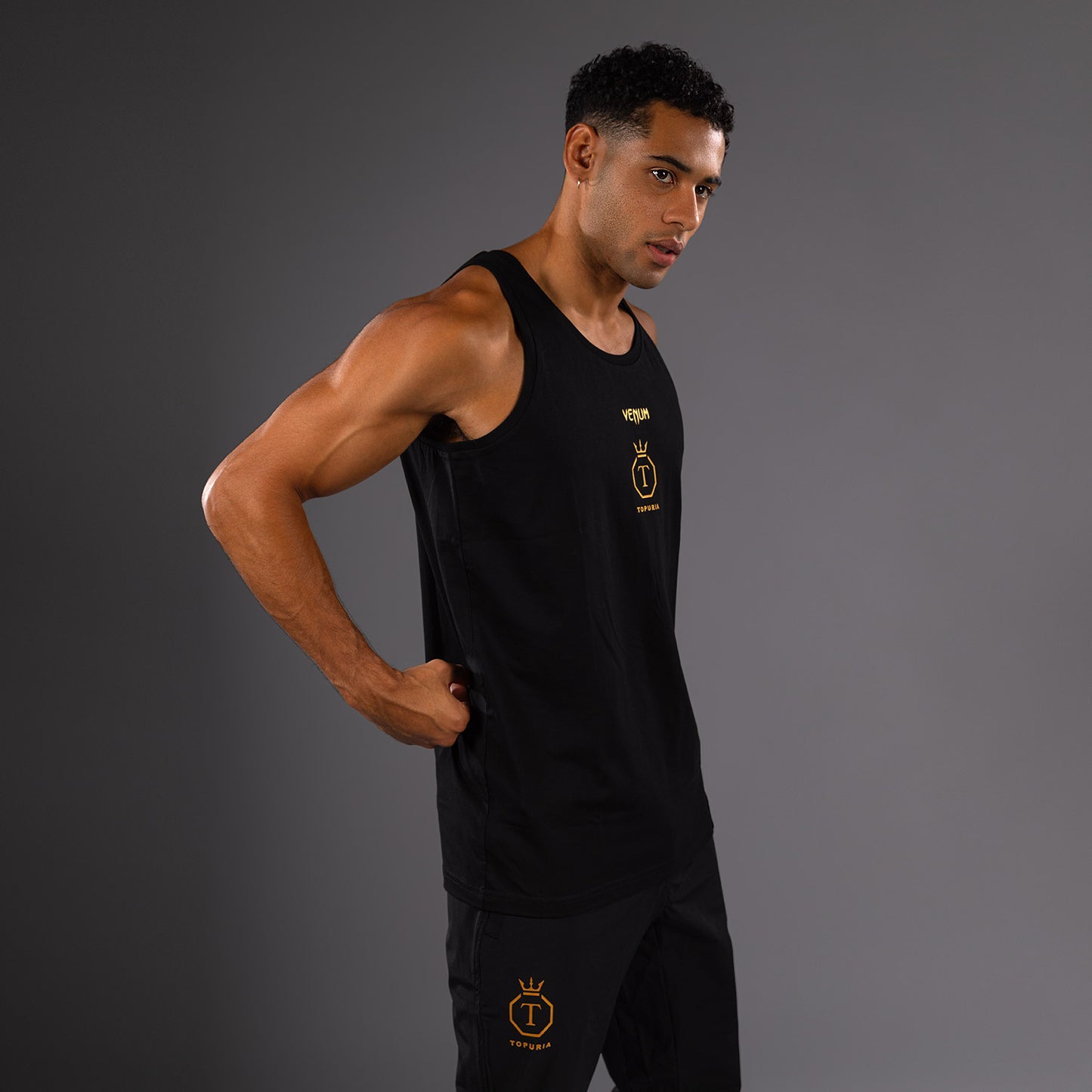 Venum x Topuria Unmatched Edition Camiseta Sin Mangas - Negro/Dorado