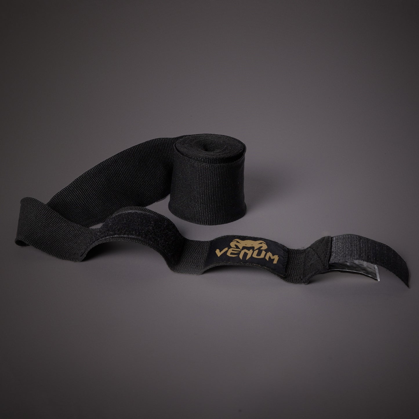Venum Kontact Boxing Vendas - Negro/Dorado - 4.5m (180 in)