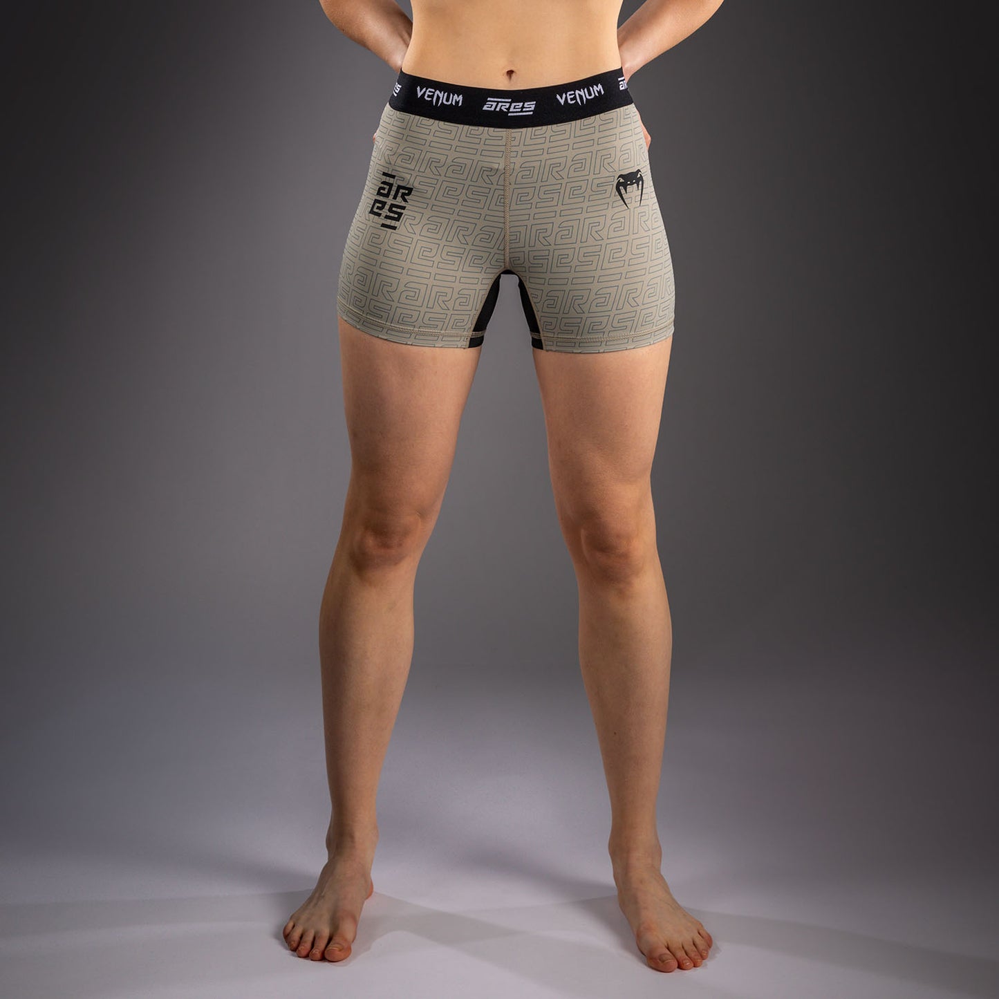 Venum Ares 2.0 Short de Entrenamiento Para Mujer – Arena