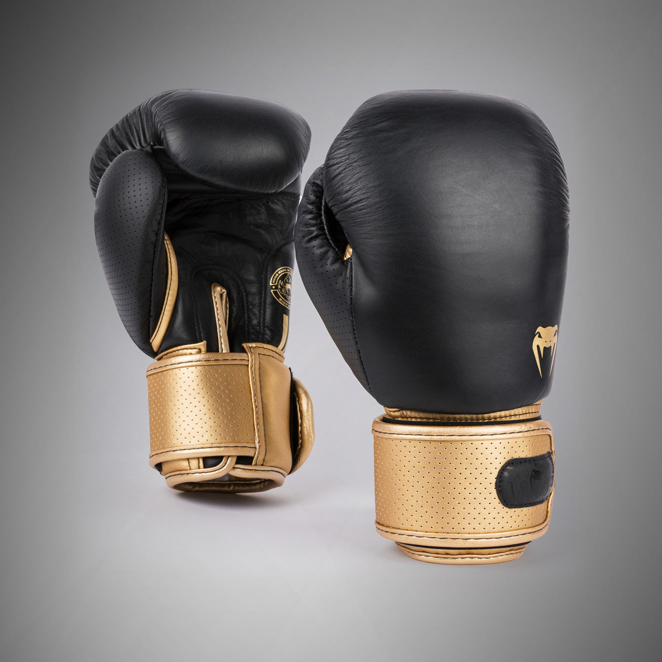 Guantes de boxeo Venum Power 2.0 - Negro/Dorado