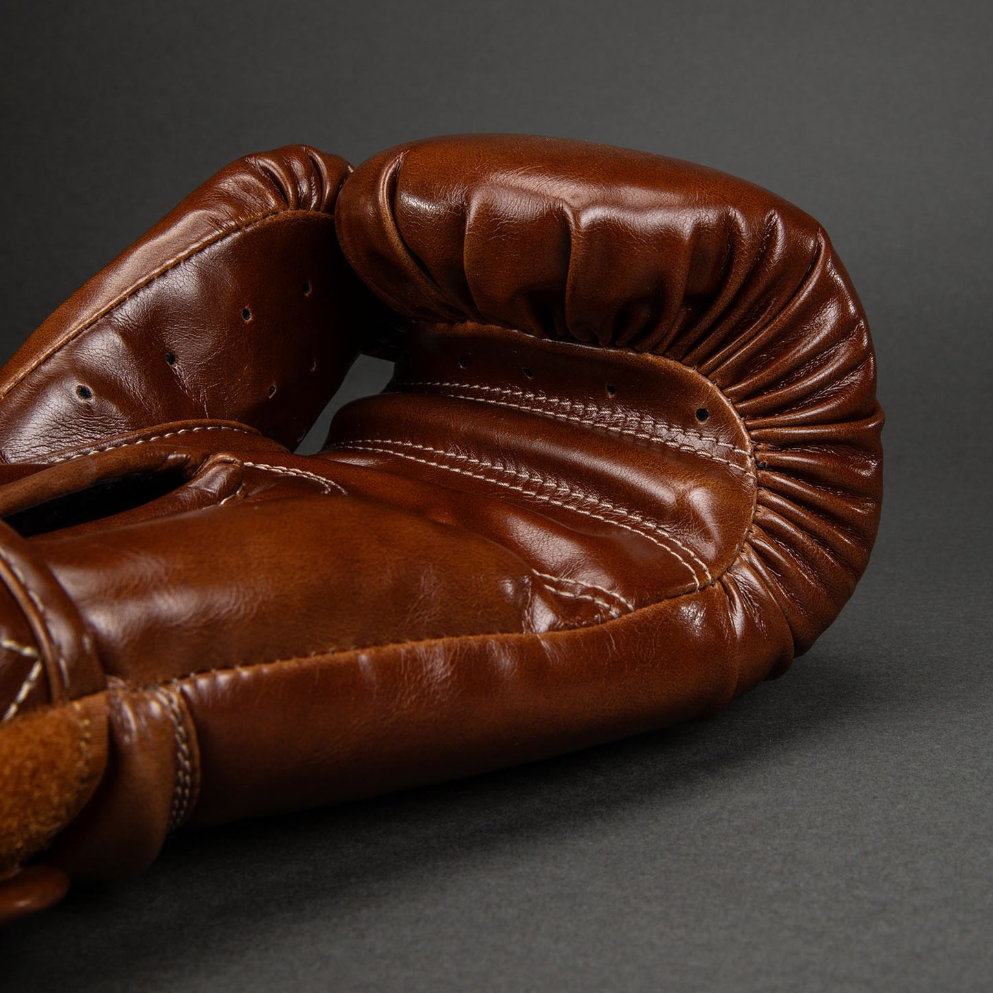 Venum Impact Classic Guantes de Boxeo - Havana Brillante