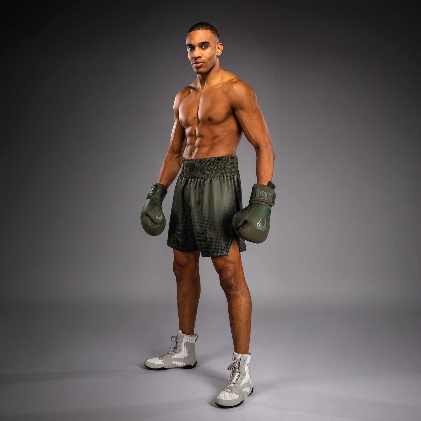 Venum Stealth Short de Boxeo – Caqui/Verde Oscuro