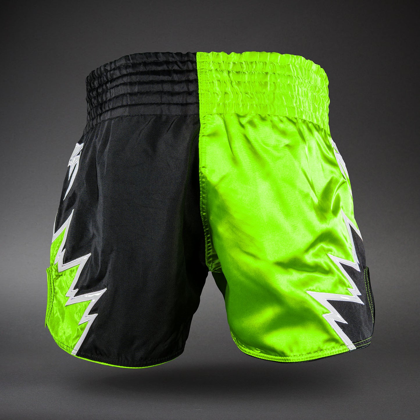 Venum Inferno 2.0 Pantalones Cortos de Muay Thai - Verde/Negro