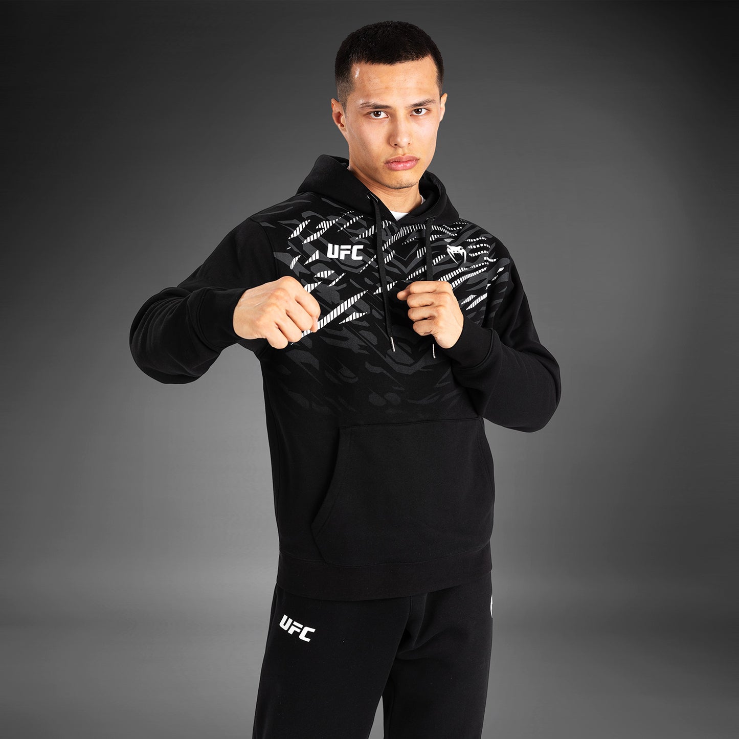UFC Fusion by Venum Replica Sudadera con Capucha para Hombre - Negro