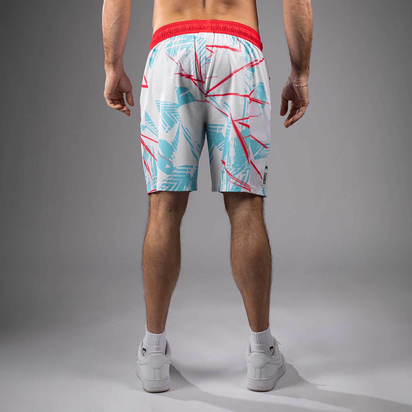 UFC Fusion By Venum Miami Edition Fight Week Performance Pantalones cortos para hombre - Blanca