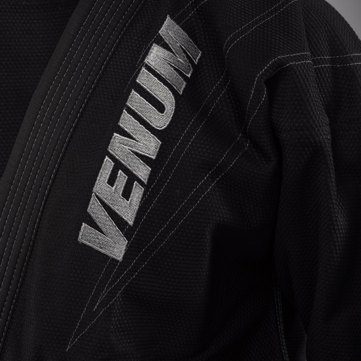 Venum Elite 5.0 Gi de Jiu Jitsu Brasileño (450 gsm) - Negro
