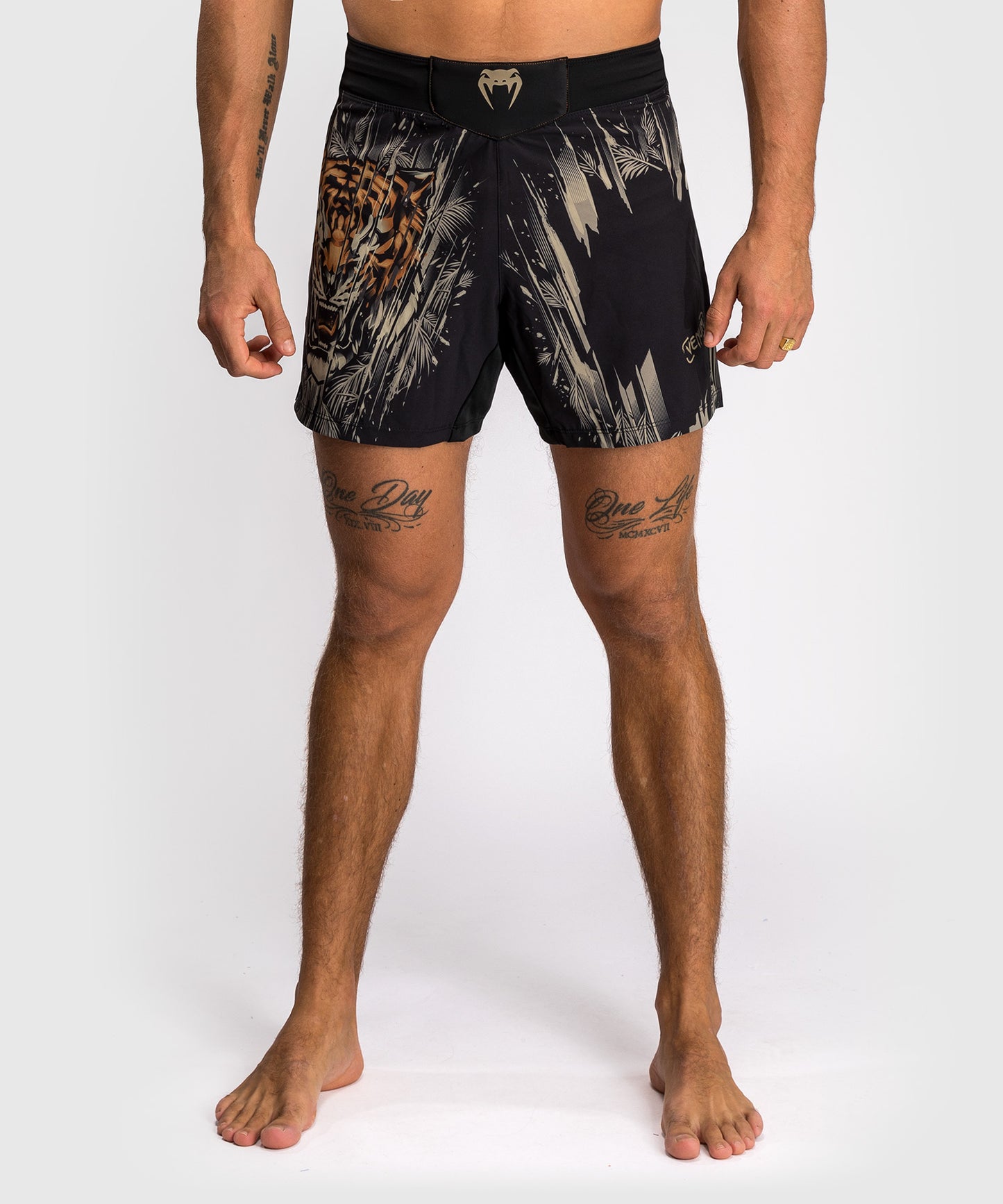 Venum Tiger Pantalones de Lucha para Hombre - Negro/Naranja Neón