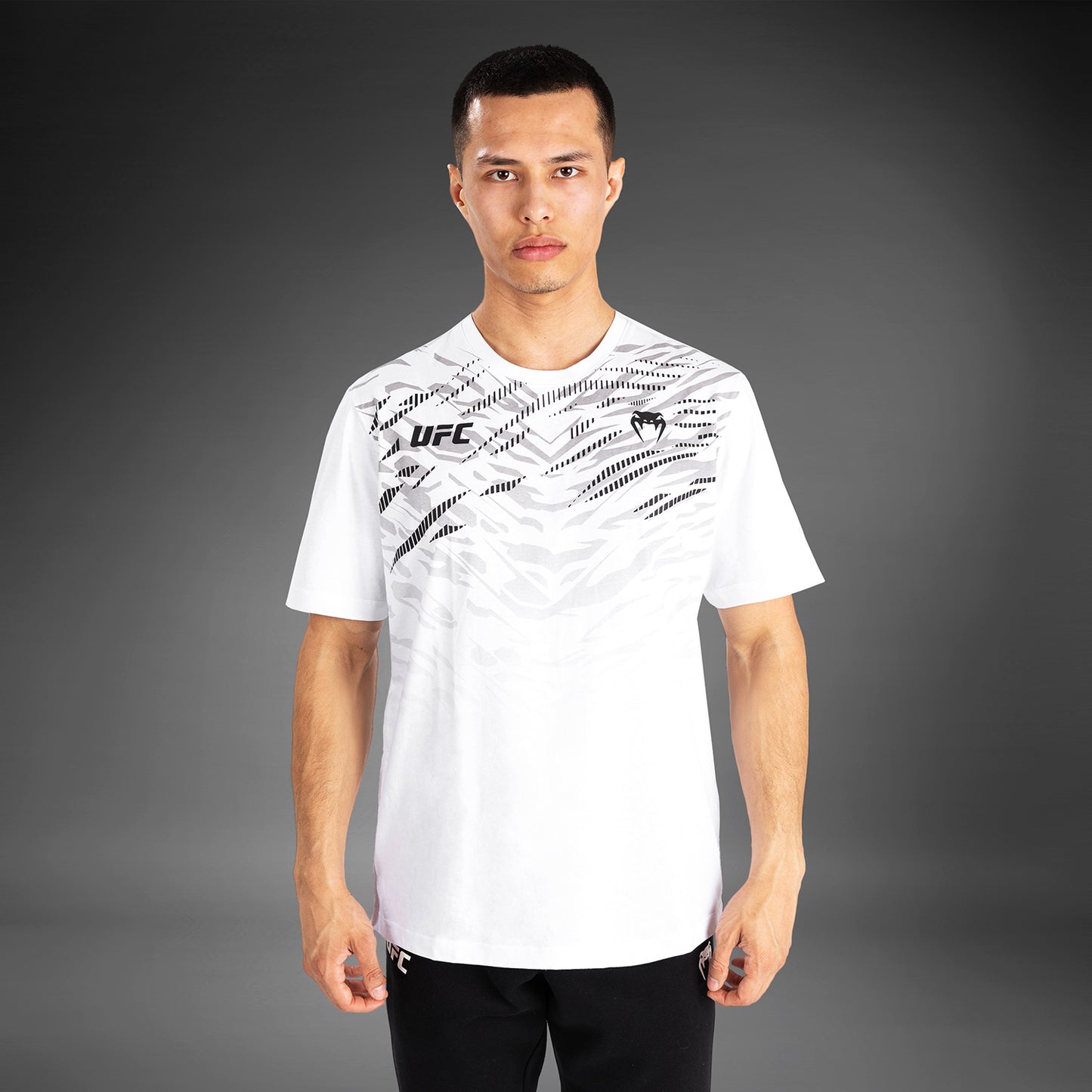 UFC Fusion by Venum Replica Camiseta de Manga Corta para Hombre - Blanco
