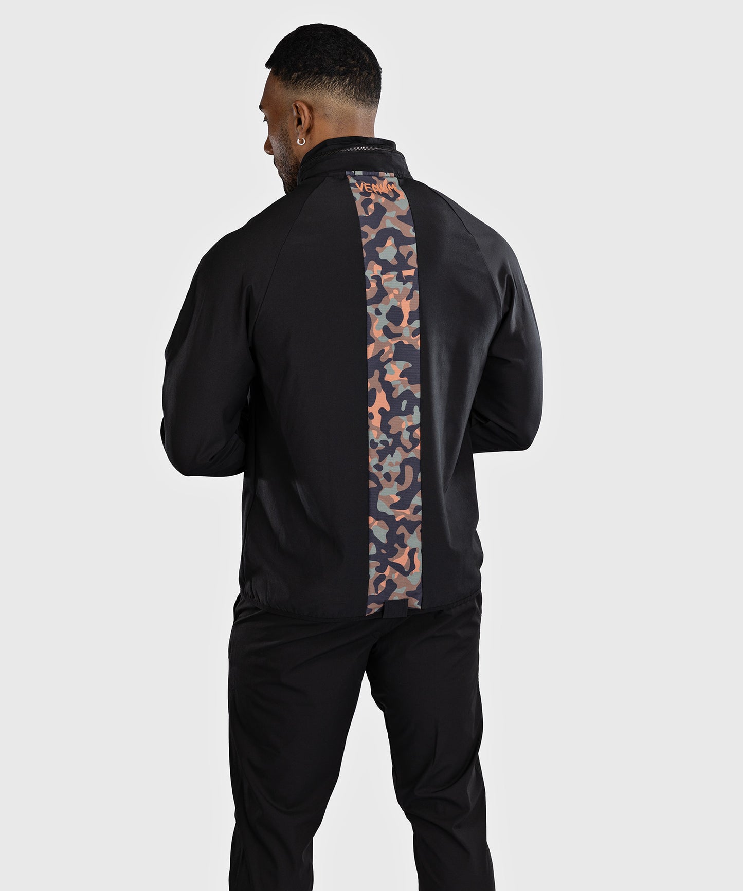 Venum Jungle Ops Chaqueta de chándal para hombre - Negro/Camuflaje Canyon