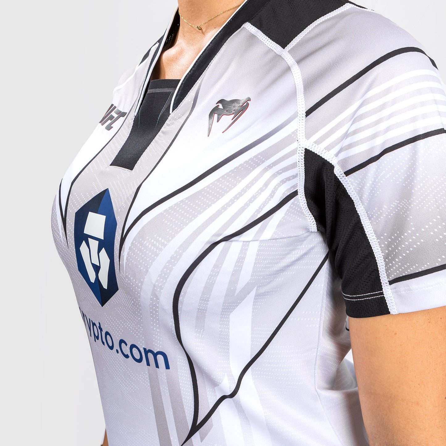 Camiseta UFC Venum Authentic Fight Night 2.0 Mujer - Blanco