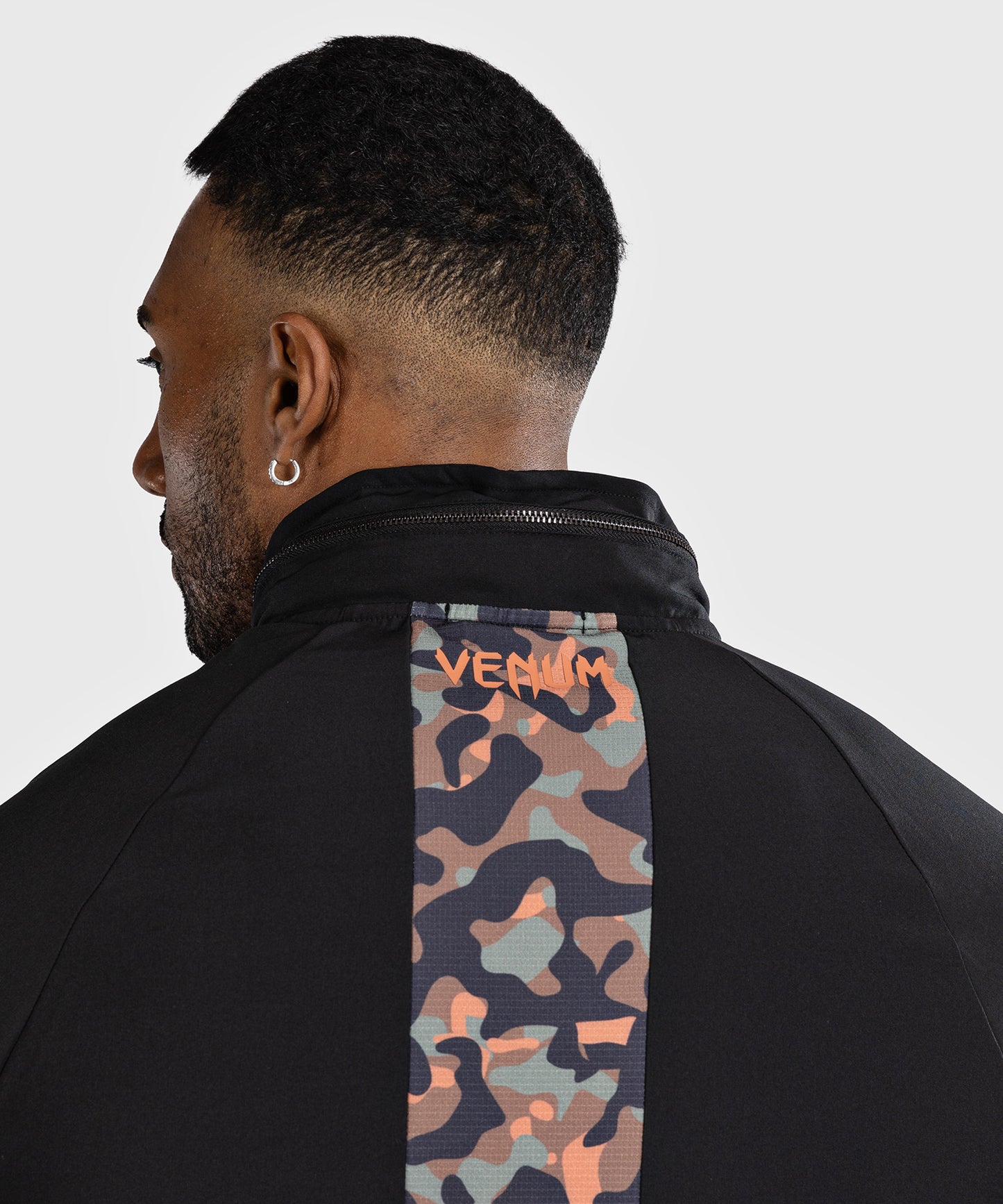 Venum Jungle Ops Chaqueta de chándal para hombre - Negro/Camuflaje Canyon