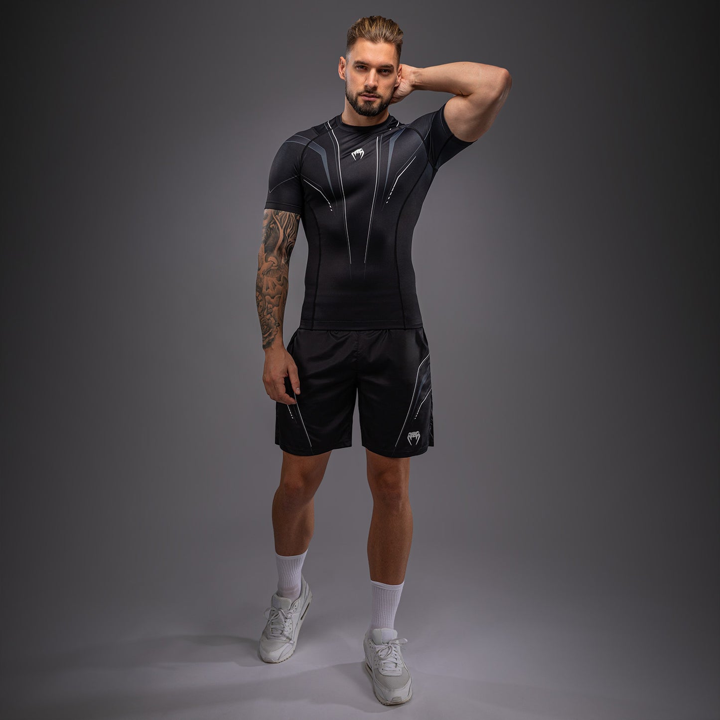 Venum Streamline Rashguard Manga Corta – Negro/Blanco