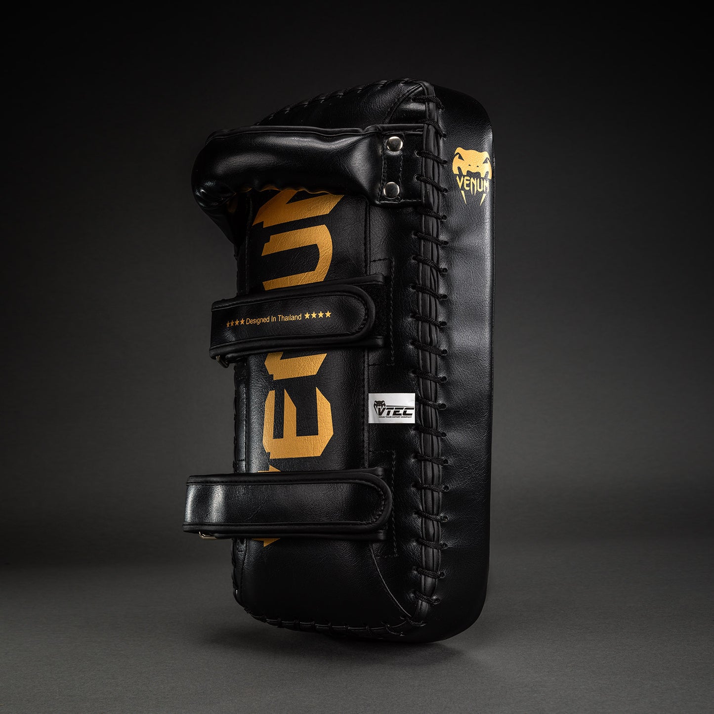 Venum Giant Paos (Par) - Negro/Oro