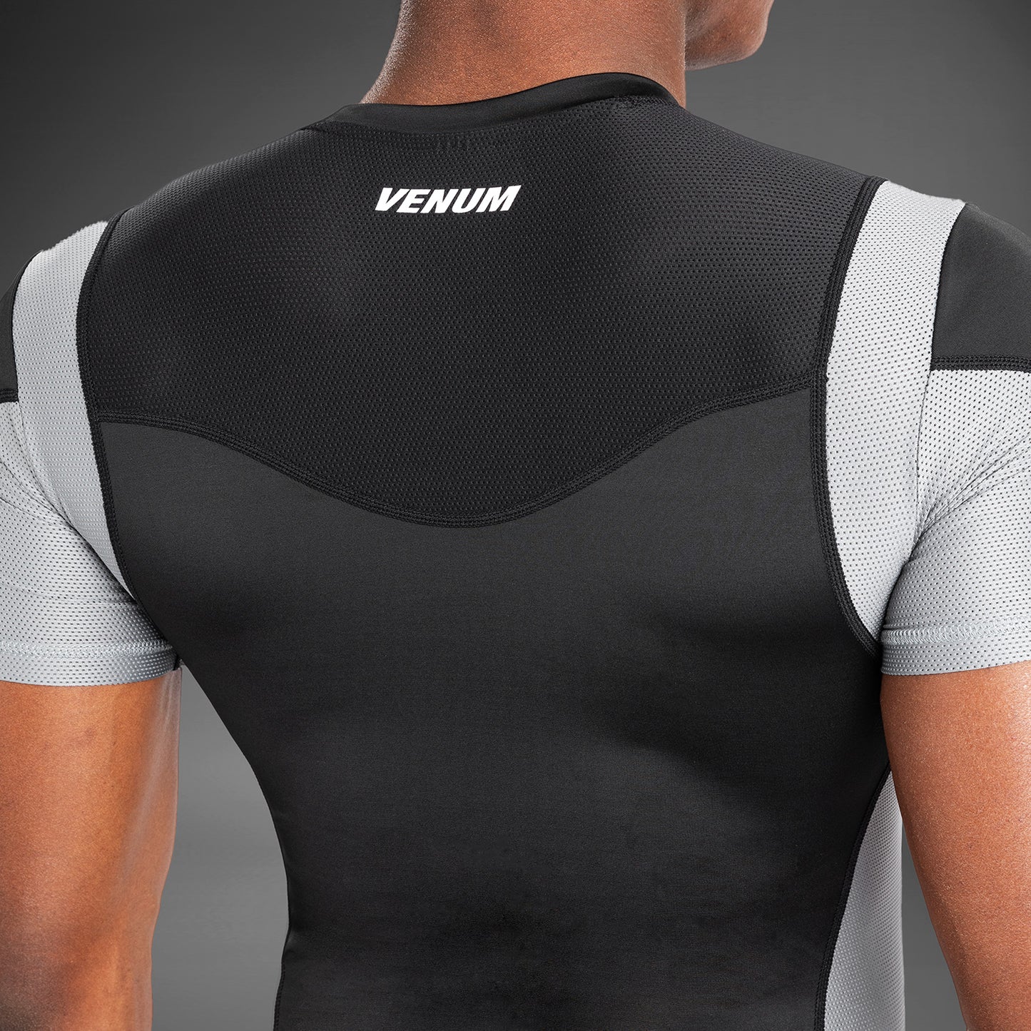Venum Tempest Rashguard De Manga Corta para Hombre - Negro/Gris
