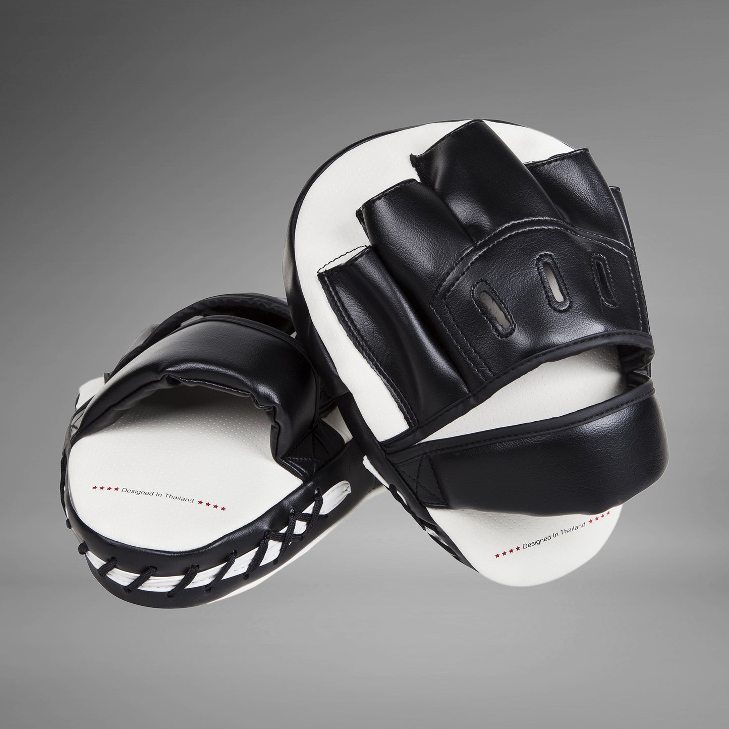 Manoplas de Boxeo Venum Light - Blanco/Negro (Par)