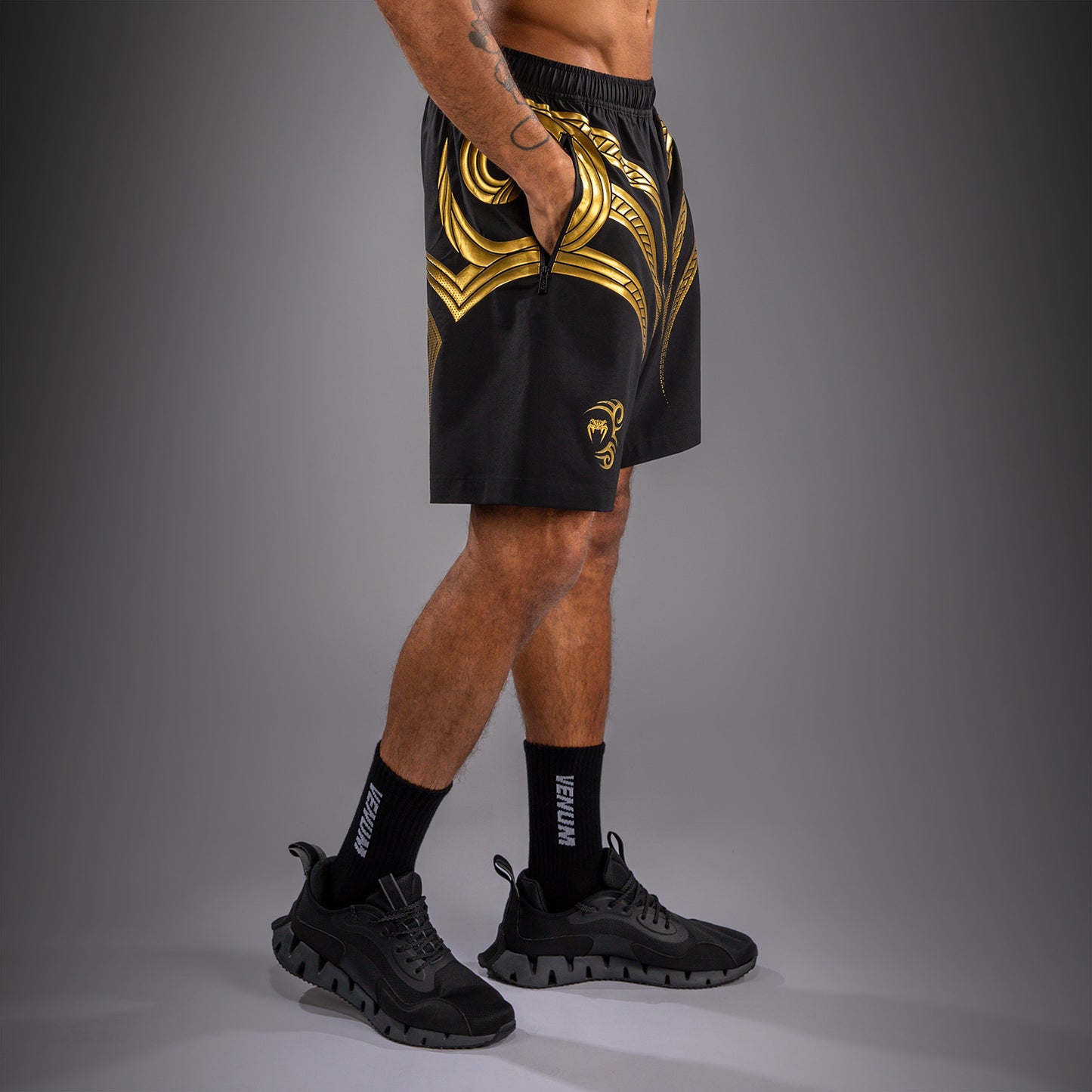 Venum x Mike Tyson Tiger Pantalón Corto de Entrenamiento Tiger - Negro/Oro