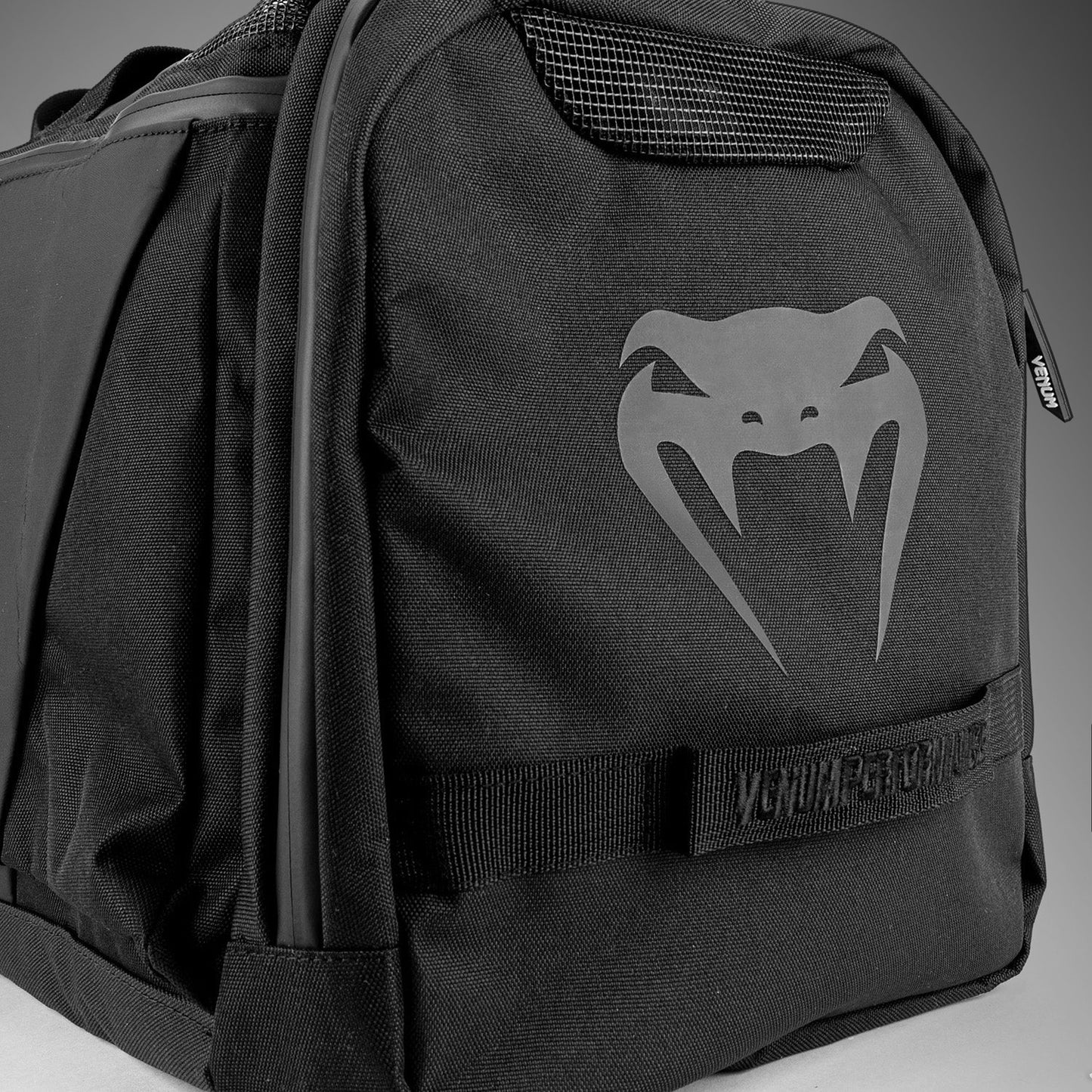 Venum Trainer Lite Evo Bolsa de Deporte (48L)