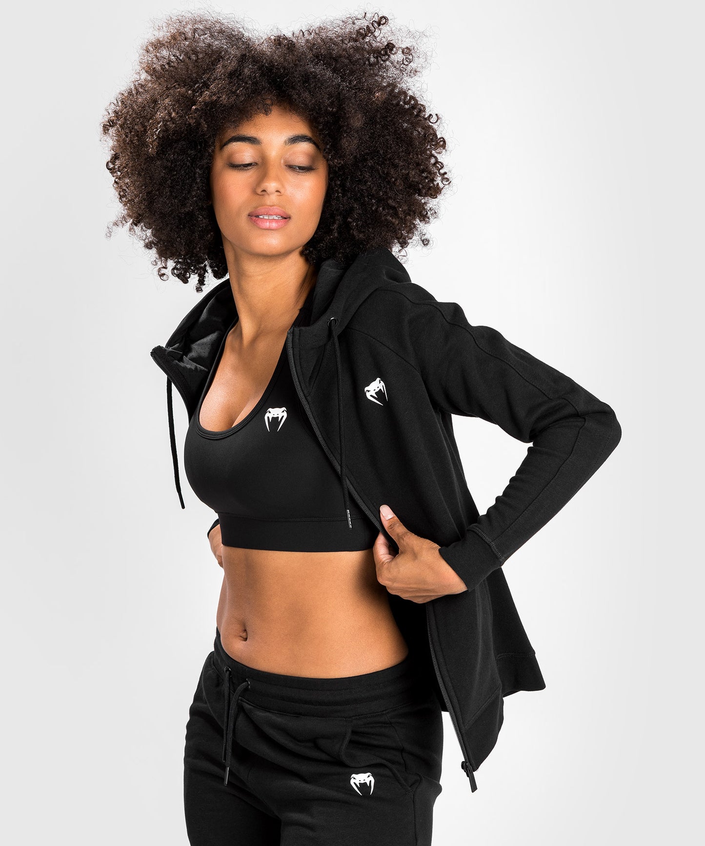 Sudadera Venum Essential - Negro