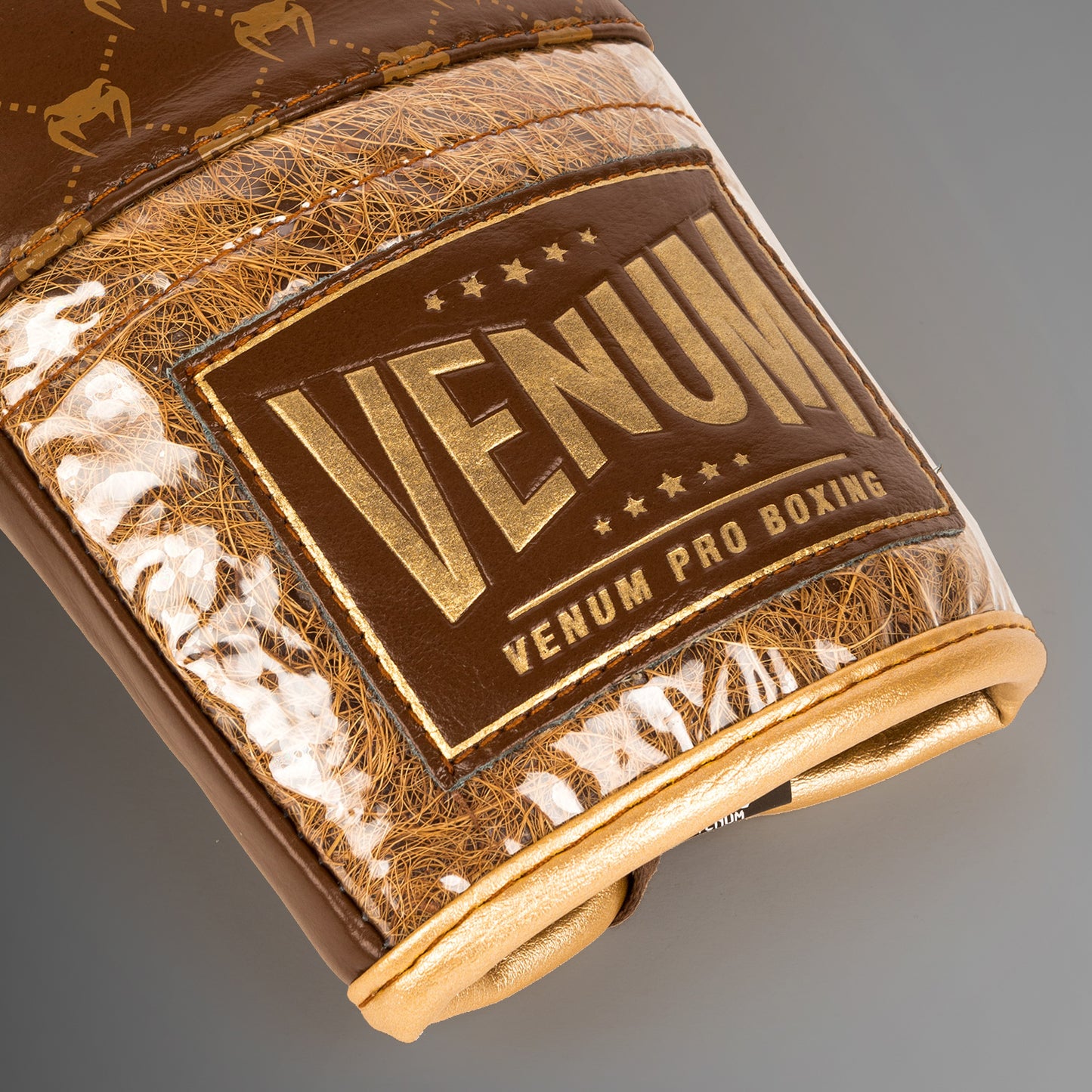 Guantes de boxeo Venum Coco Monogram Pro  - Marrón grisáceo