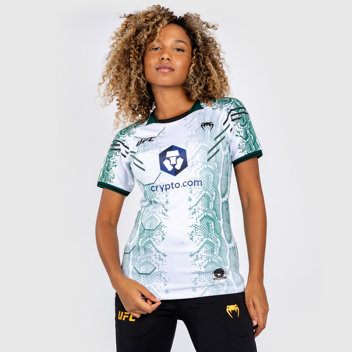 UFC Adrenaline by Venum Authentic Fight Night Mujer Walkout Jersey - Emerald Edition - Blanco/Verde