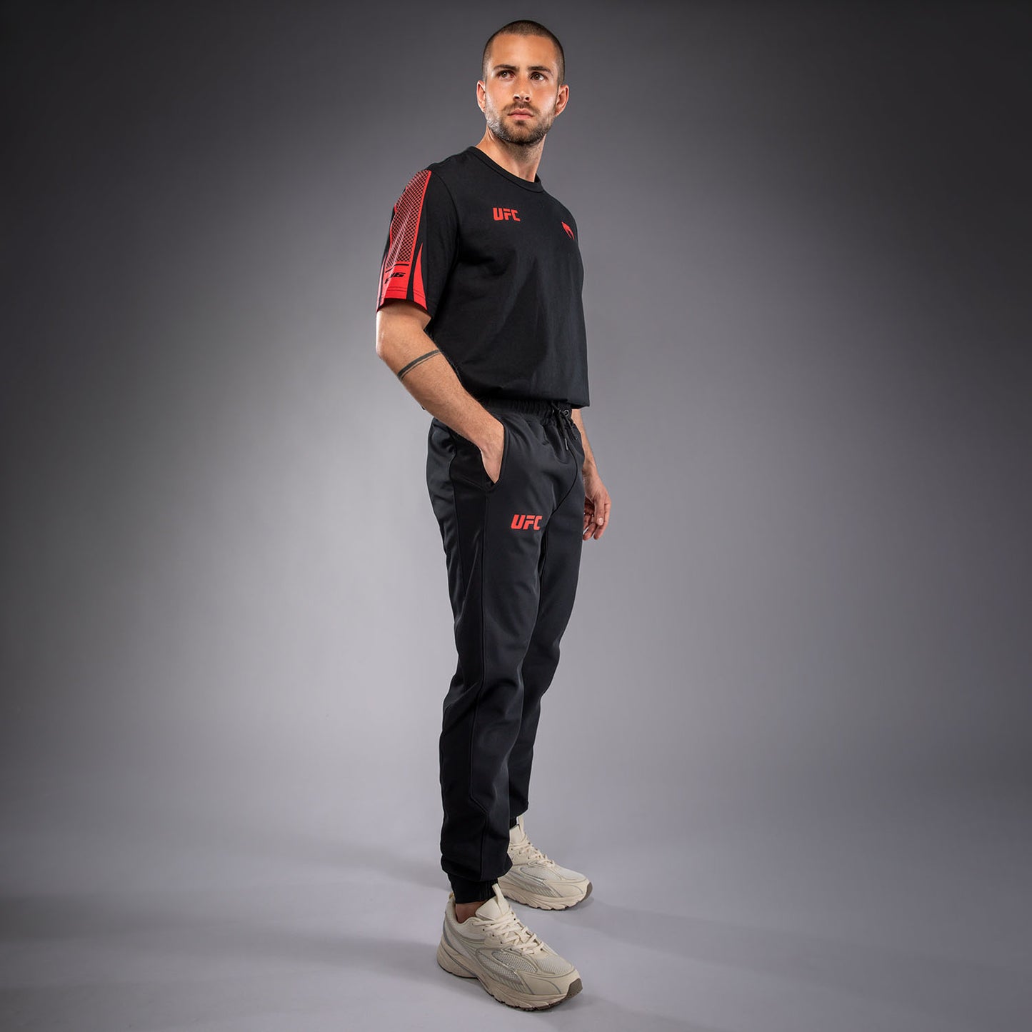 Venum UFC Unity by Venum Authentic Fight Week Pantalón para Hombre - Negro