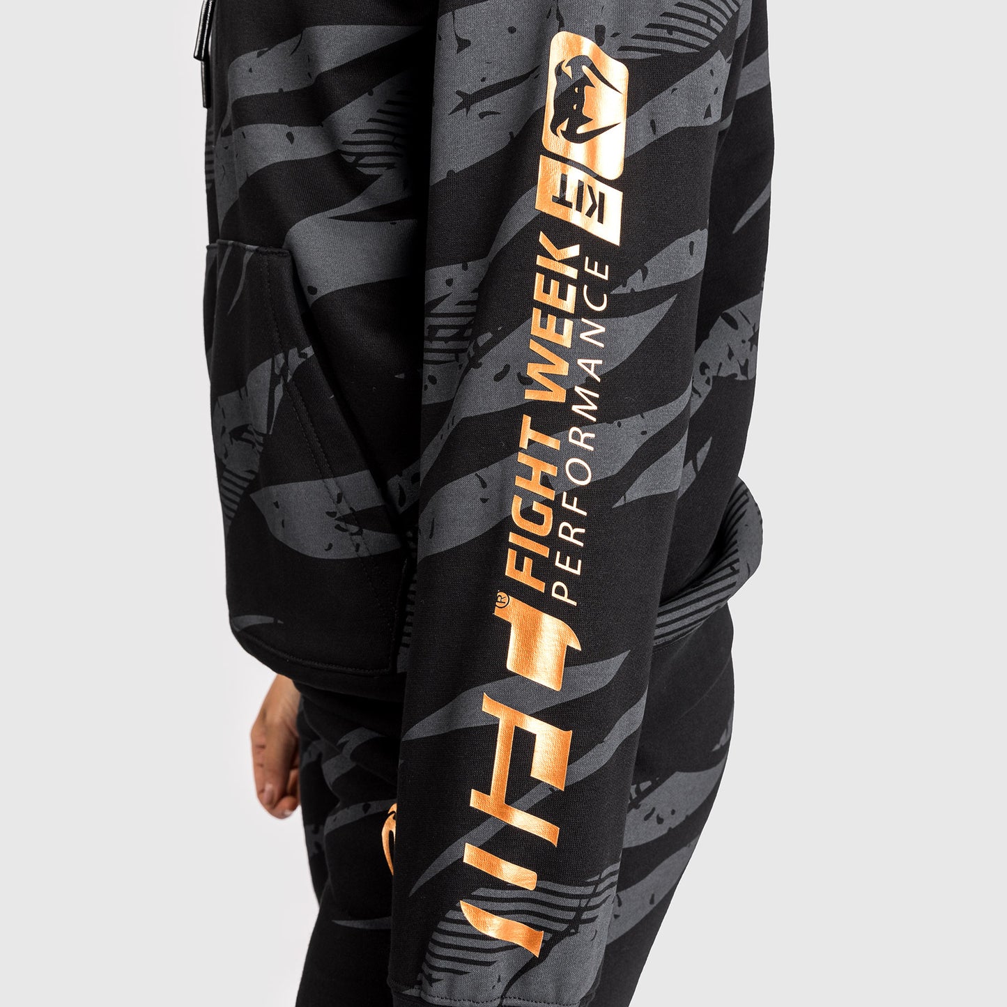 UFC Adrenaline By Venum Fight Week Sudadera Con Capucha para Mujer - Urban Camo