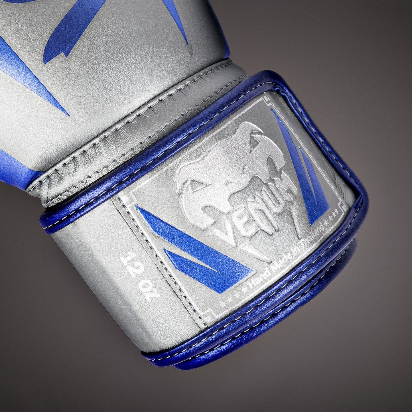 Venum Elite Guantes de Boxeo - Gris - Edición especial