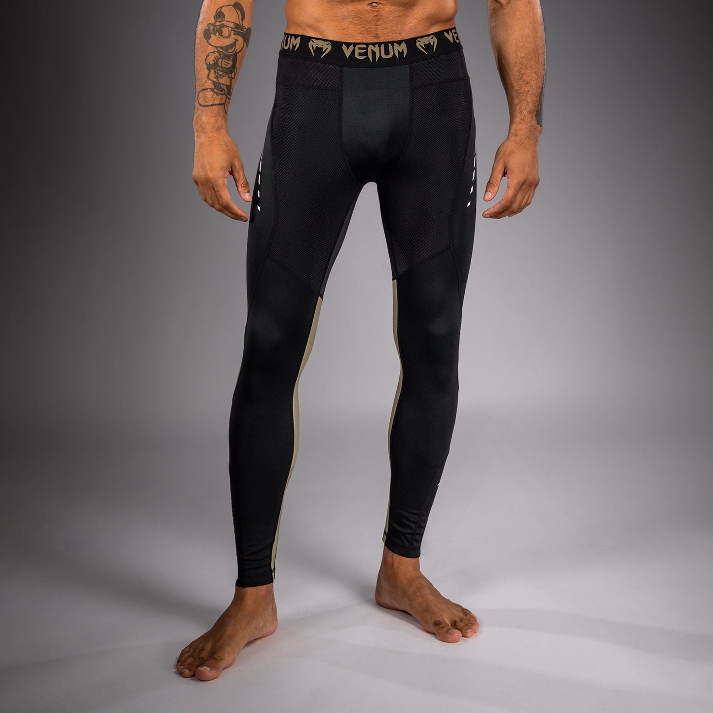 Venum Adrenaline Pantalones Compresivos – Negro/Arena