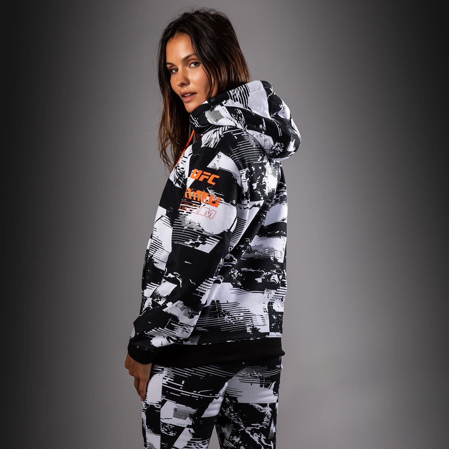 UFC Zenith by Venum Authentic Fight Week Sudadera Mujer - Blanco