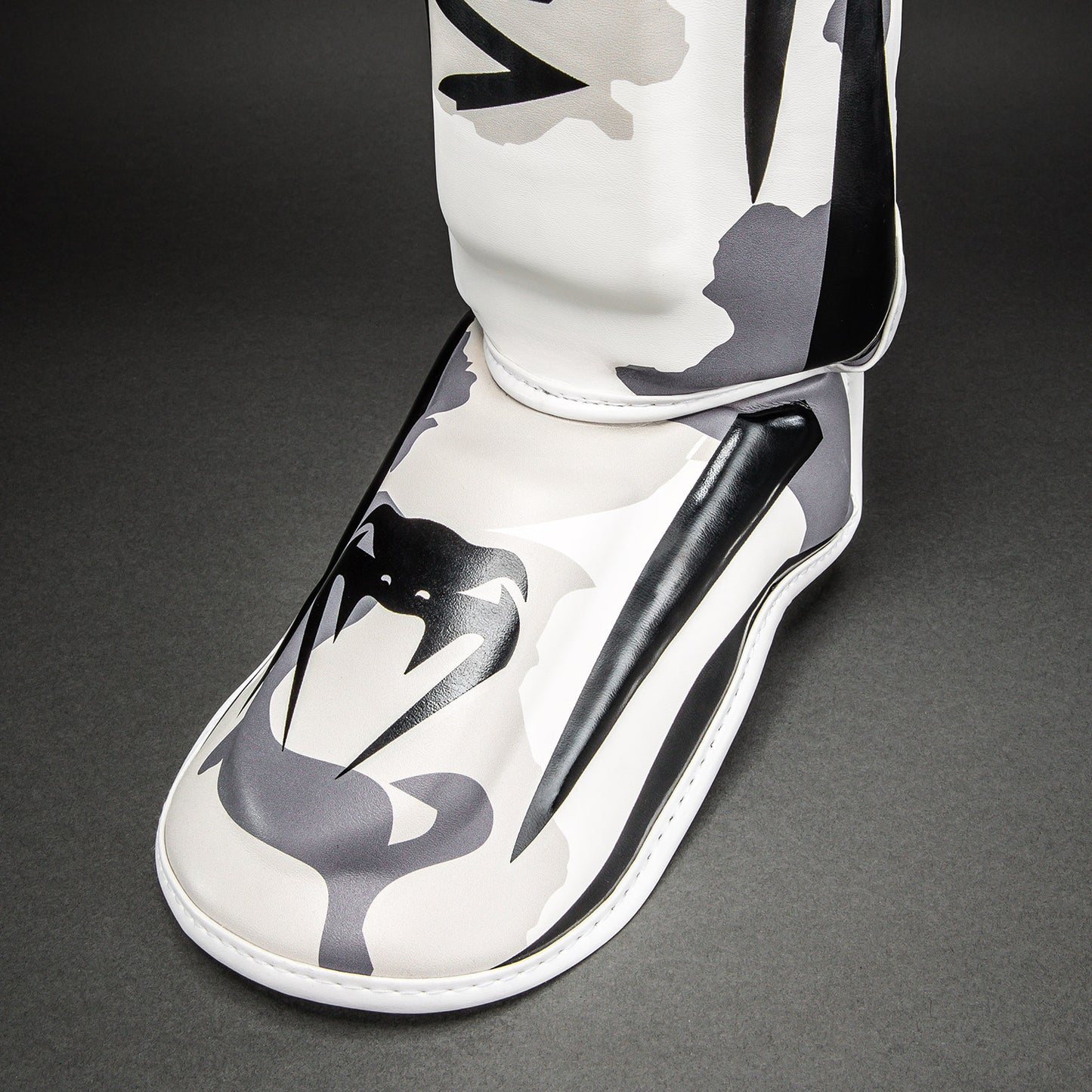 Venum Elite Espinilleras - Blanco/Gris Claro