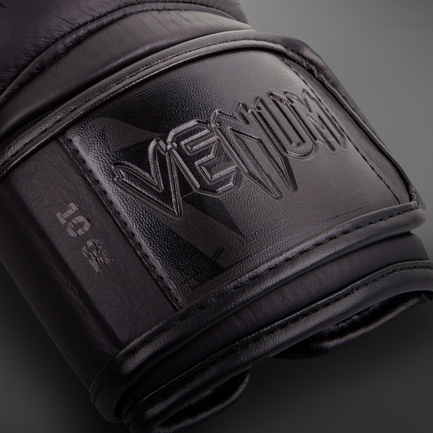 Guantes de Boxeo Venum Giant 3.0 - Cuero Nappa - Negro/Negro
