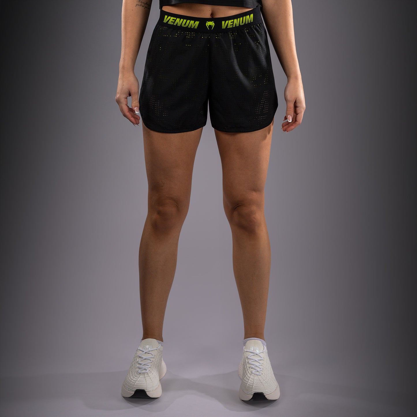 Venum Lazer Pantalón Corto de Entrenamiento Para Mujer - Negro/Amarillo