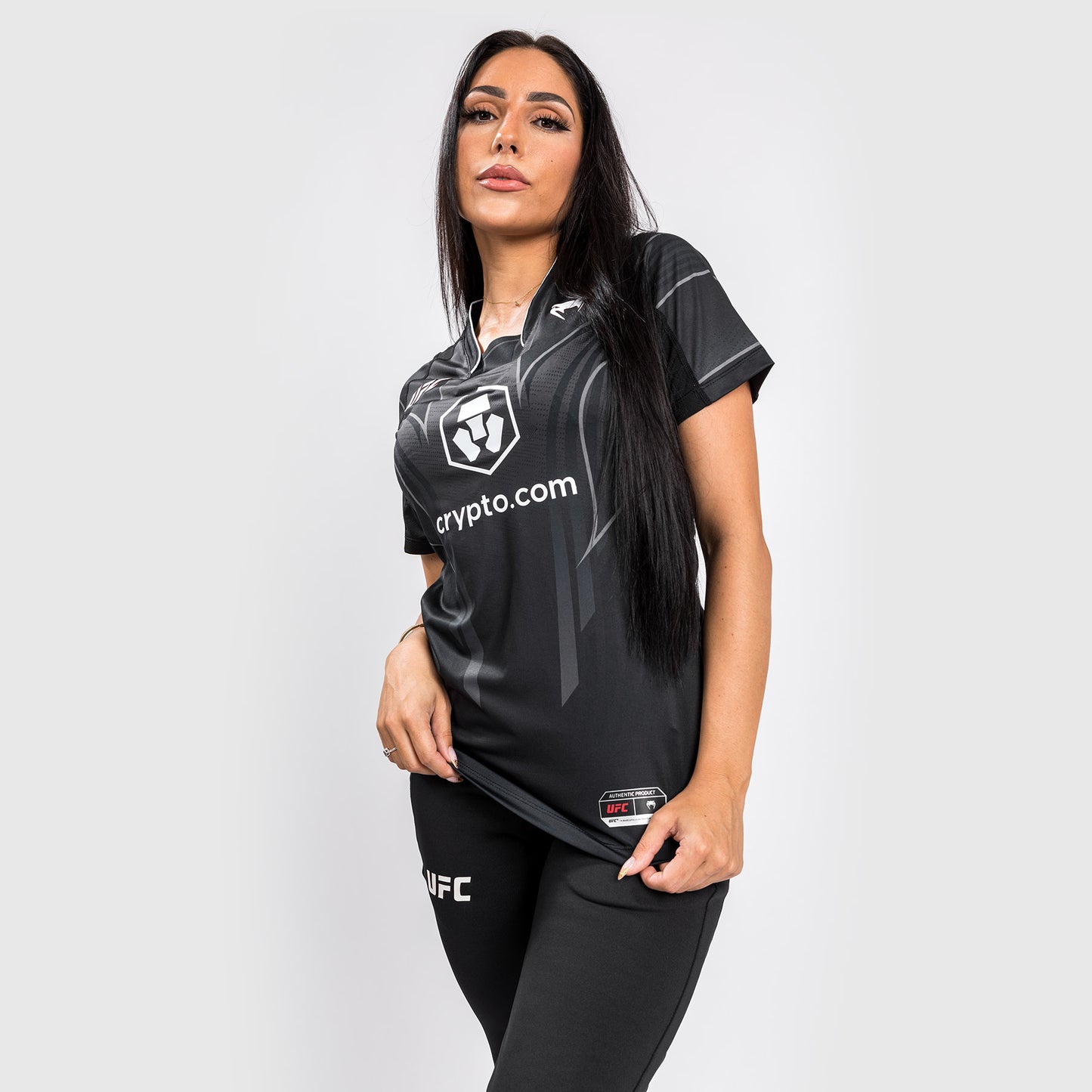 Camiseta UFC Venum Authentic Fight Night 2.0 Mujer - Blanco