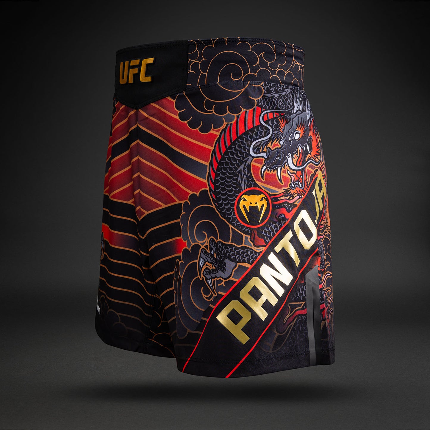 UFC Unrivaled by Venum Pantalón corto de lucha Alexandre Pantoja para hombre - Rojo