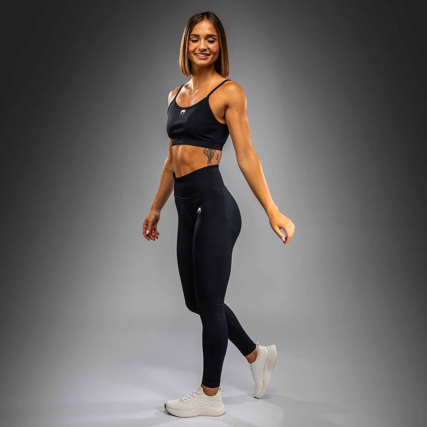 Venum Sculpt Leggings Mujer – Negro/Blanco