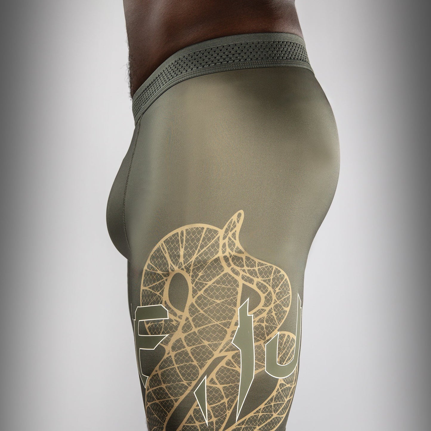 Venum Serpenti Pantalones Cortos Vale Tudo – Caqui/Bronce/Marfil