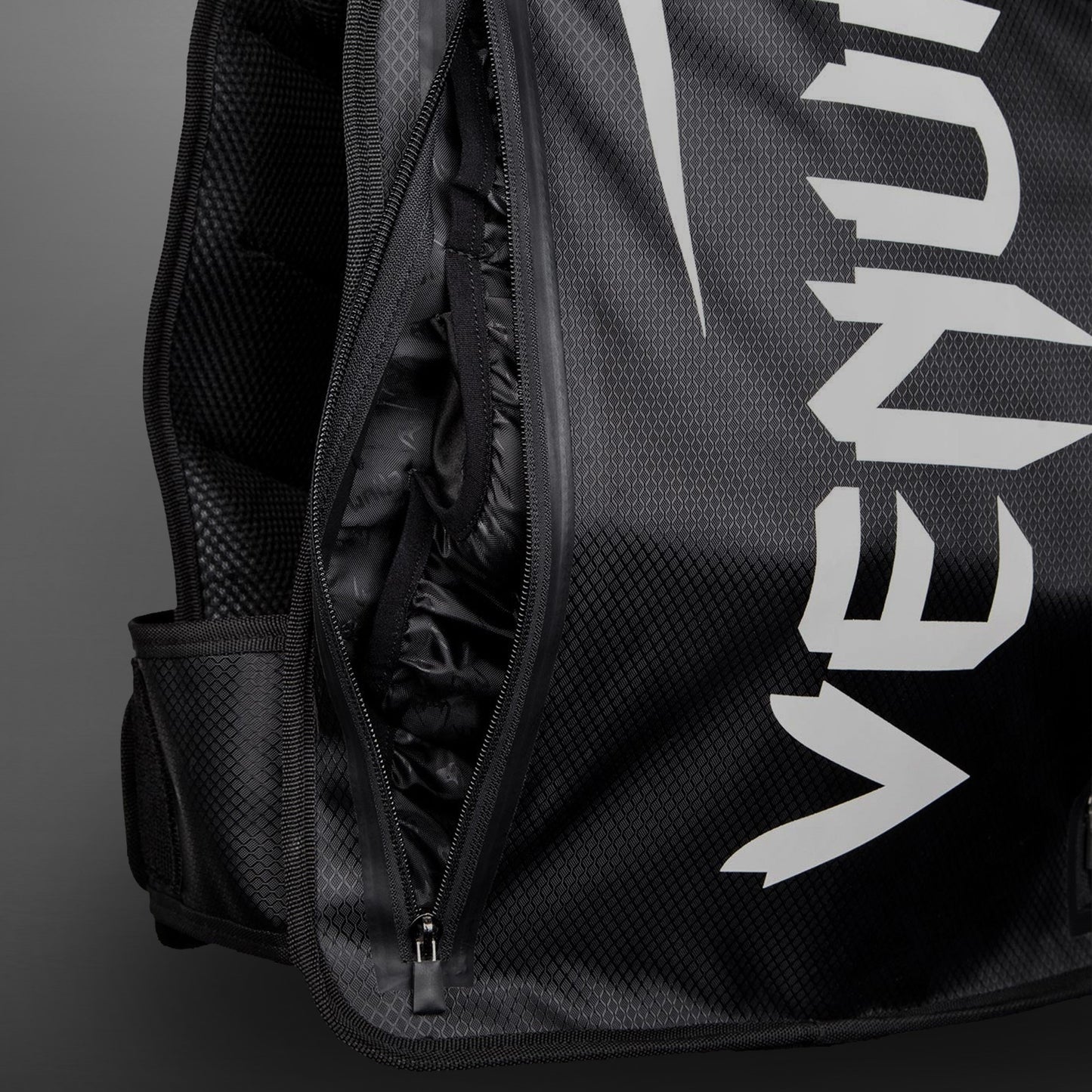 Chaleco Lastrado Venum Elite - Negro/Blanco