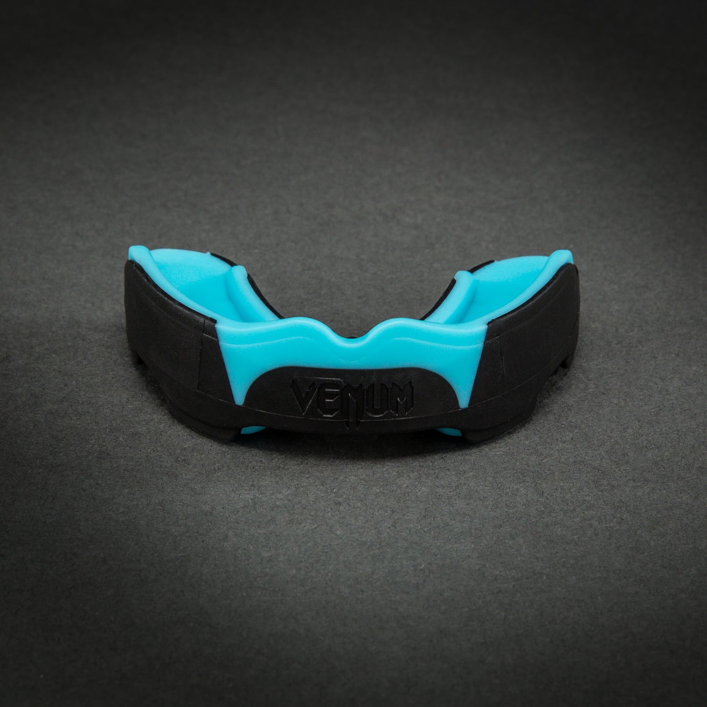 Venum Predator Protector Bucal – Negro/Turquesa