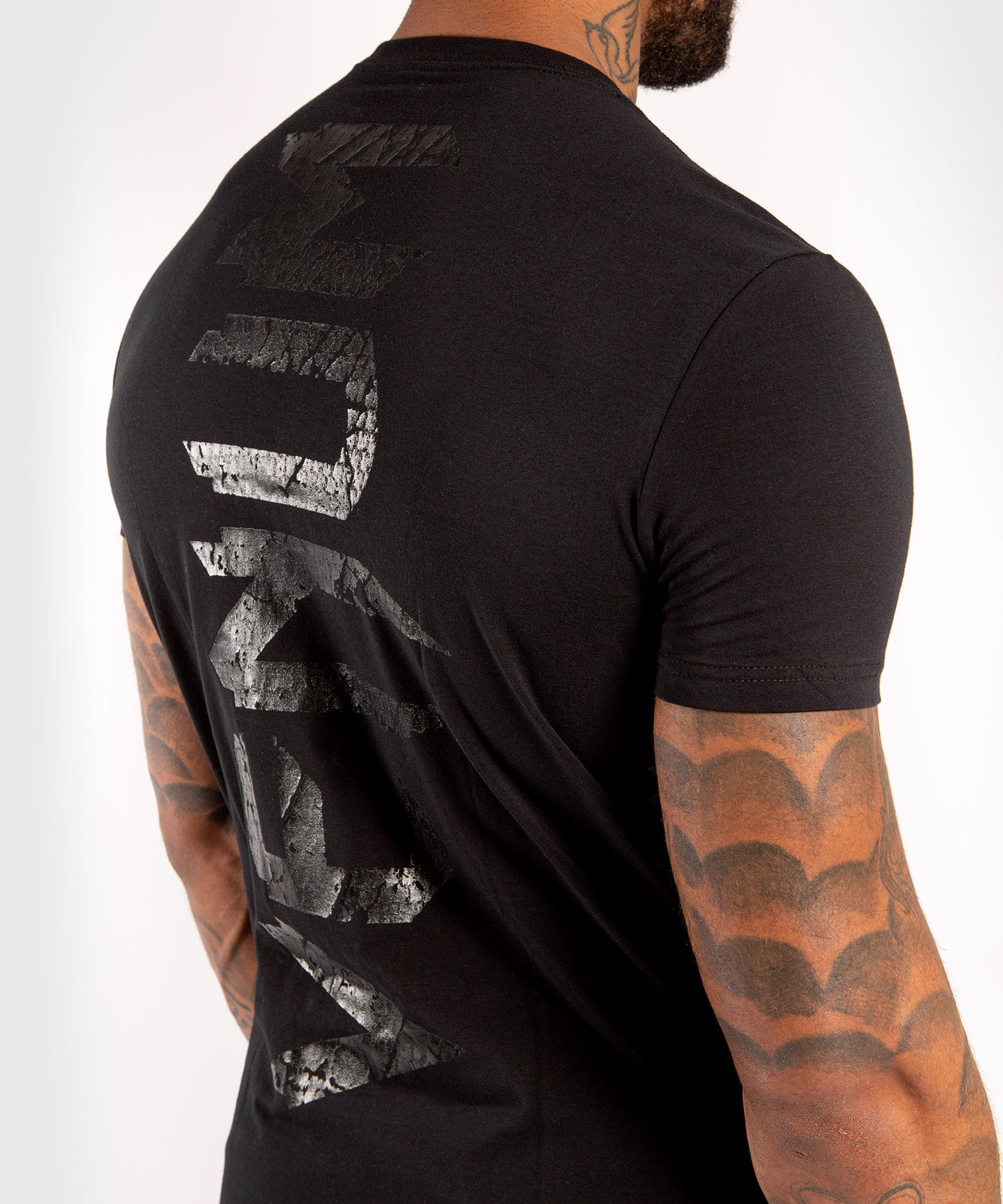 Camiseta Venum Giant - Negro