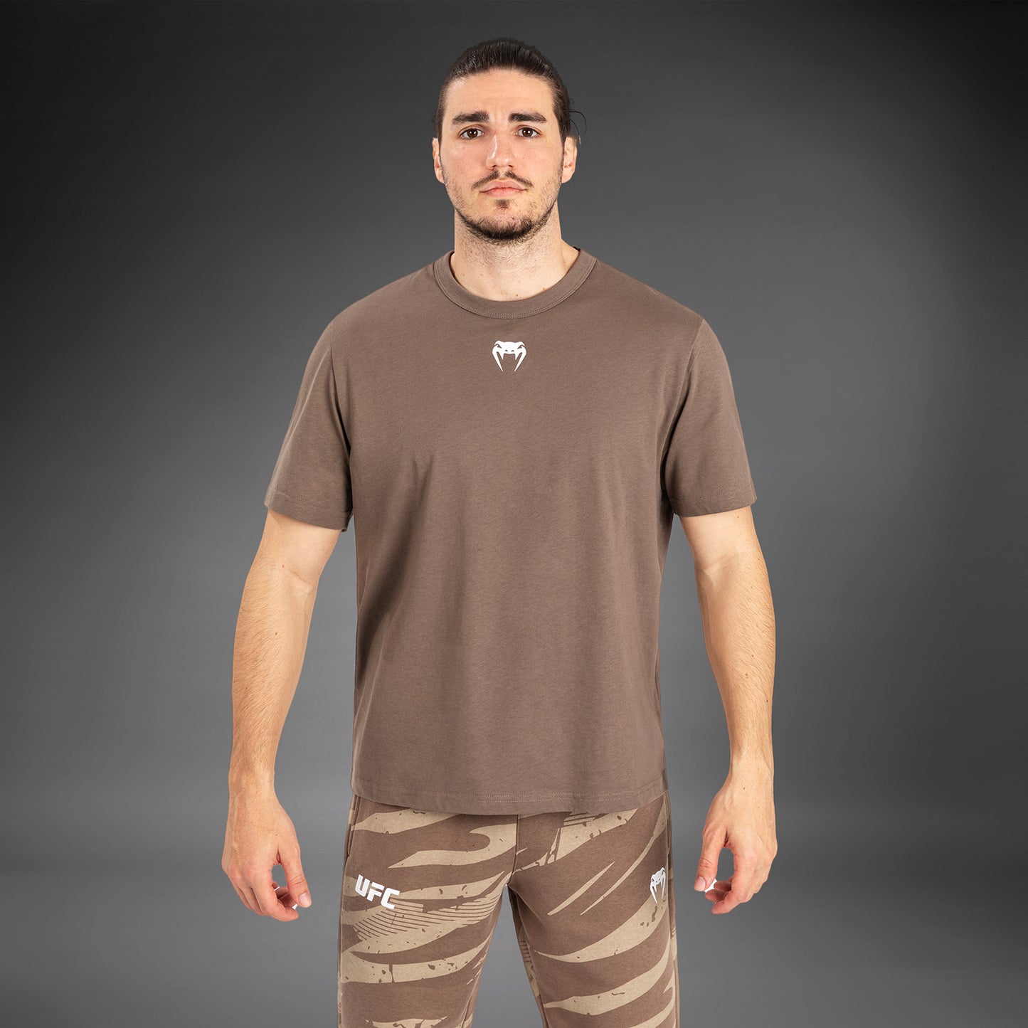 UFC Adrenaline By Venum Fight Week Camiseta de Manga Corta para Hombre - Bronze