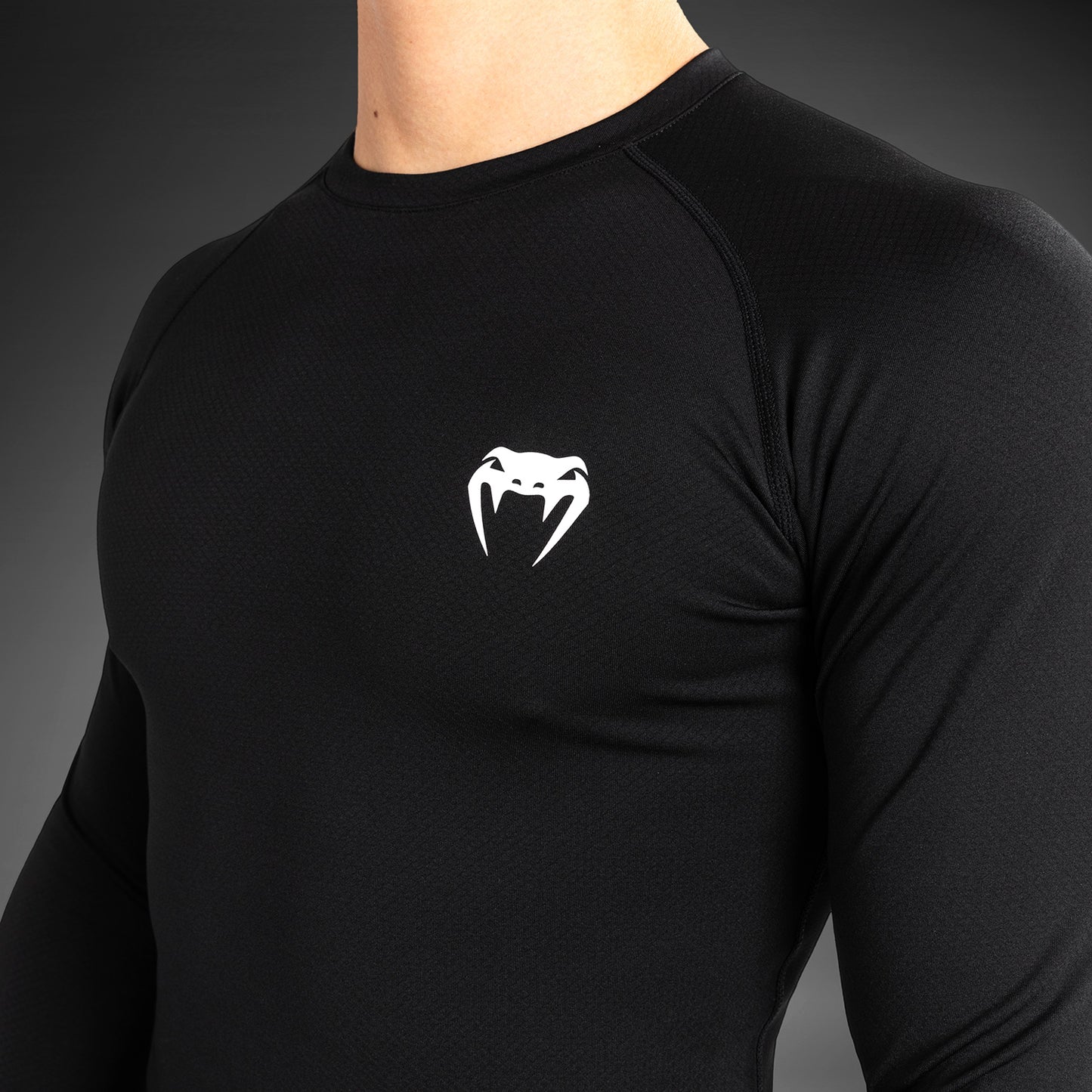 Venum Contender Lycra de manga larga para hombre - Negra/Blanca