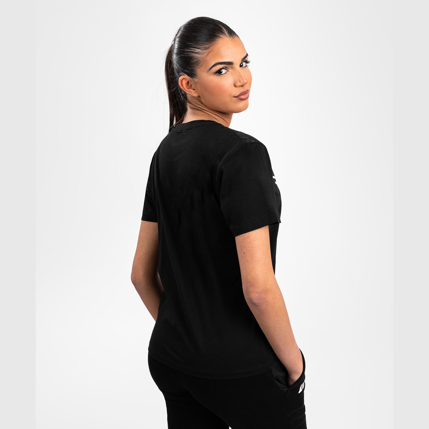 UFC Adrenaline by Venum Replica Camiseta manga corta para Mujer - Negra