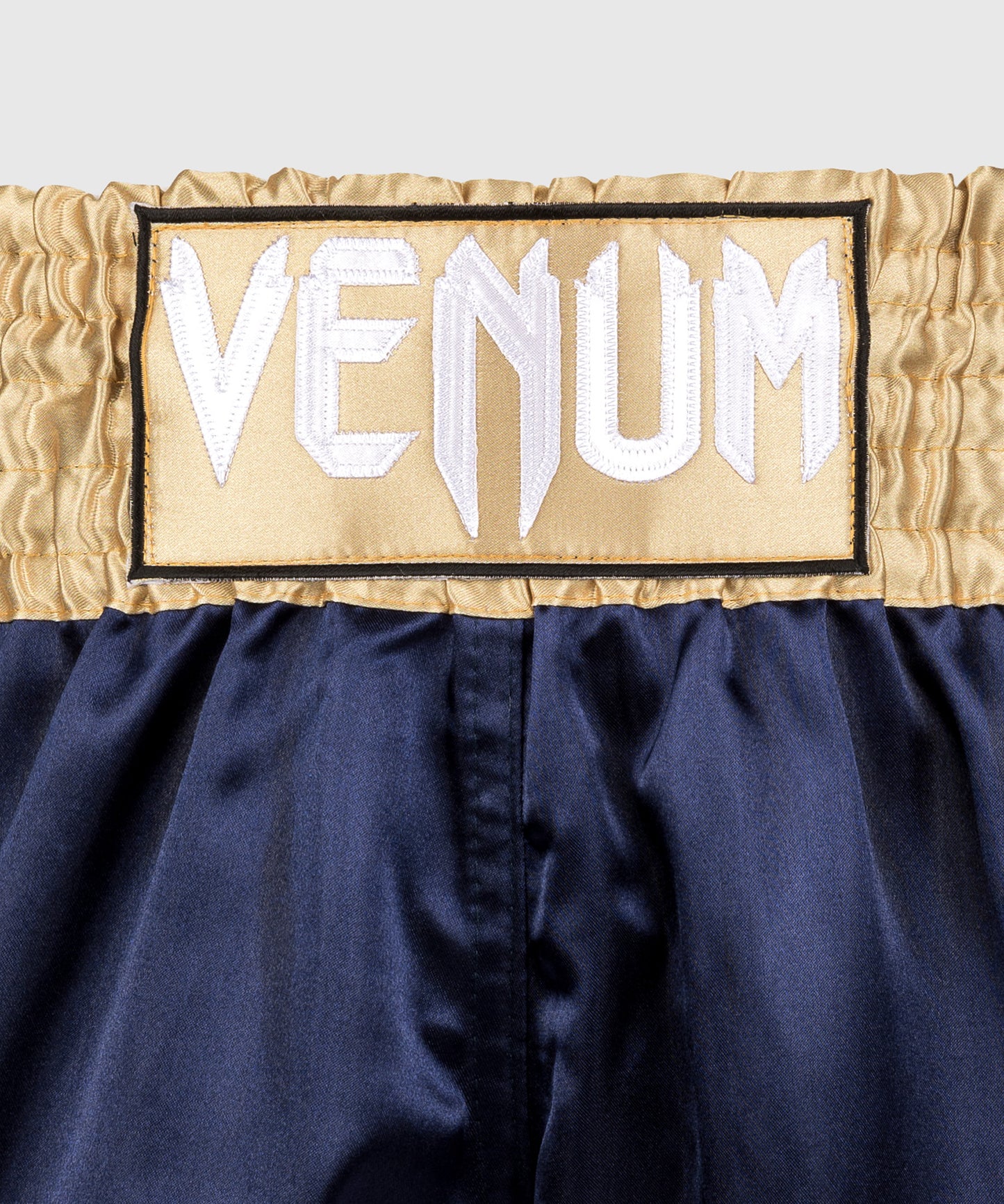 Venum Classic Pantalones cortos de Muay Thai - Azul marino/Dorado