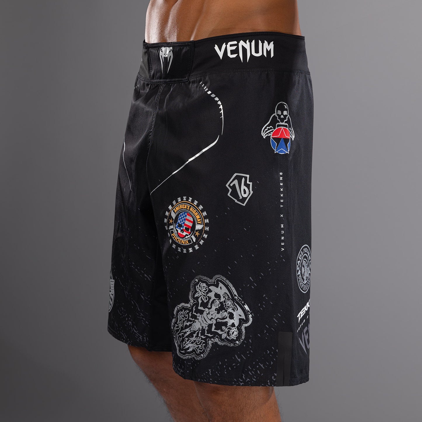 Venum x TEKKEN 8 - Paul Phoenix Pantalones de Lucha - Negro