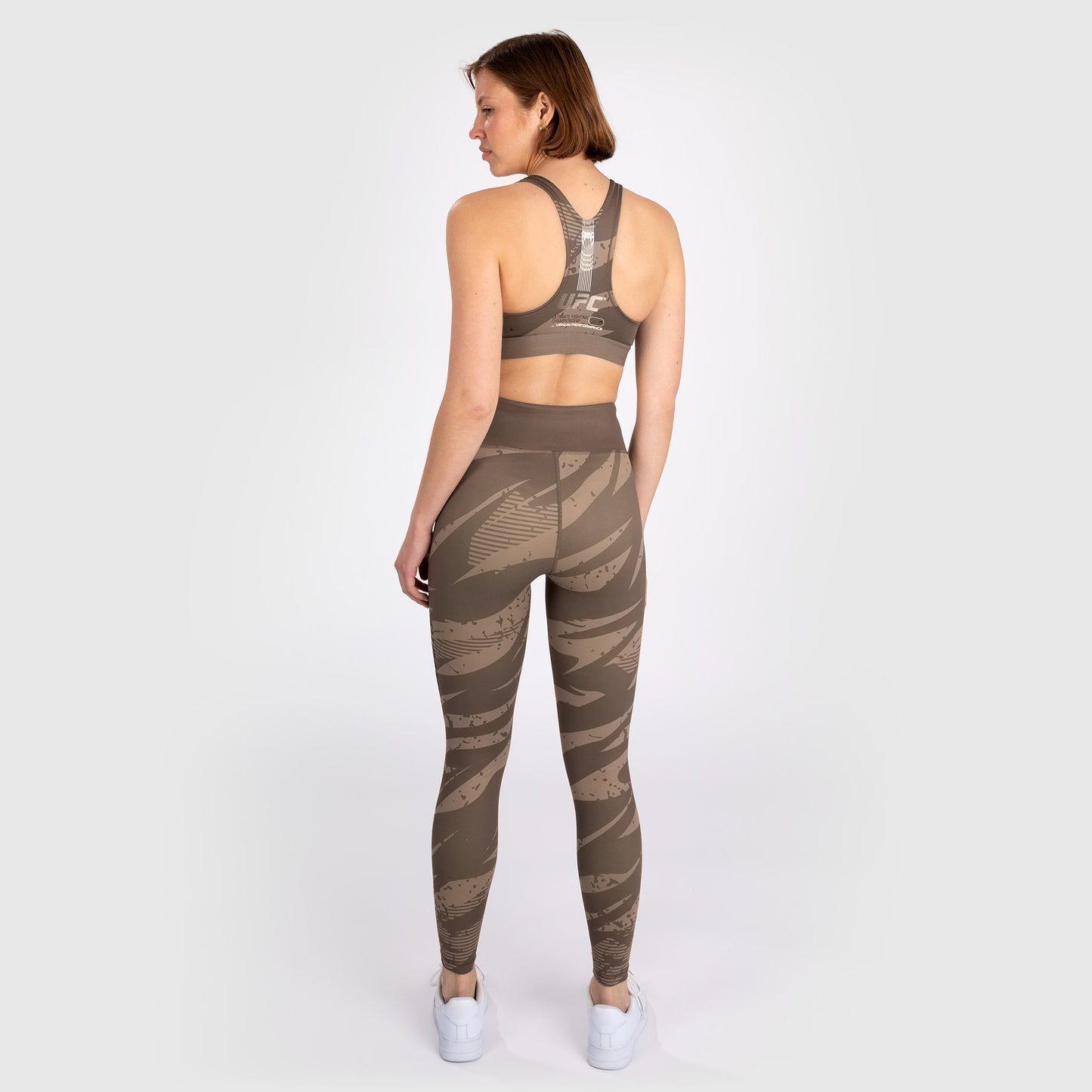 UFC Adrenaline by Venum Fight Week Sujetador Deportivo para Mujer – Desert Camo