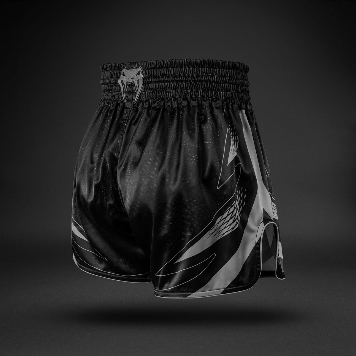Venum Amazonia Reborn Pantalón corto de Muay Thai - Negro/Gris