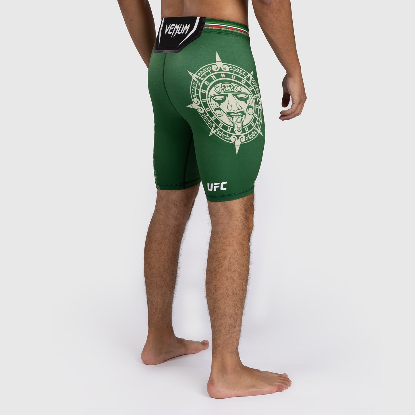 Noche UFC by Venum Authentic Fight Night Shorts Vale Tudo para Hombre - Verde