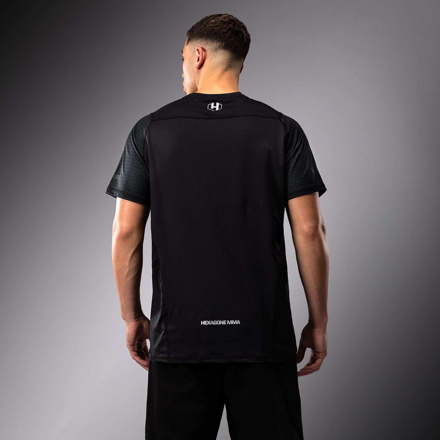 FK x Venum Hexagone MMA Camiseta  - Negra/Oro