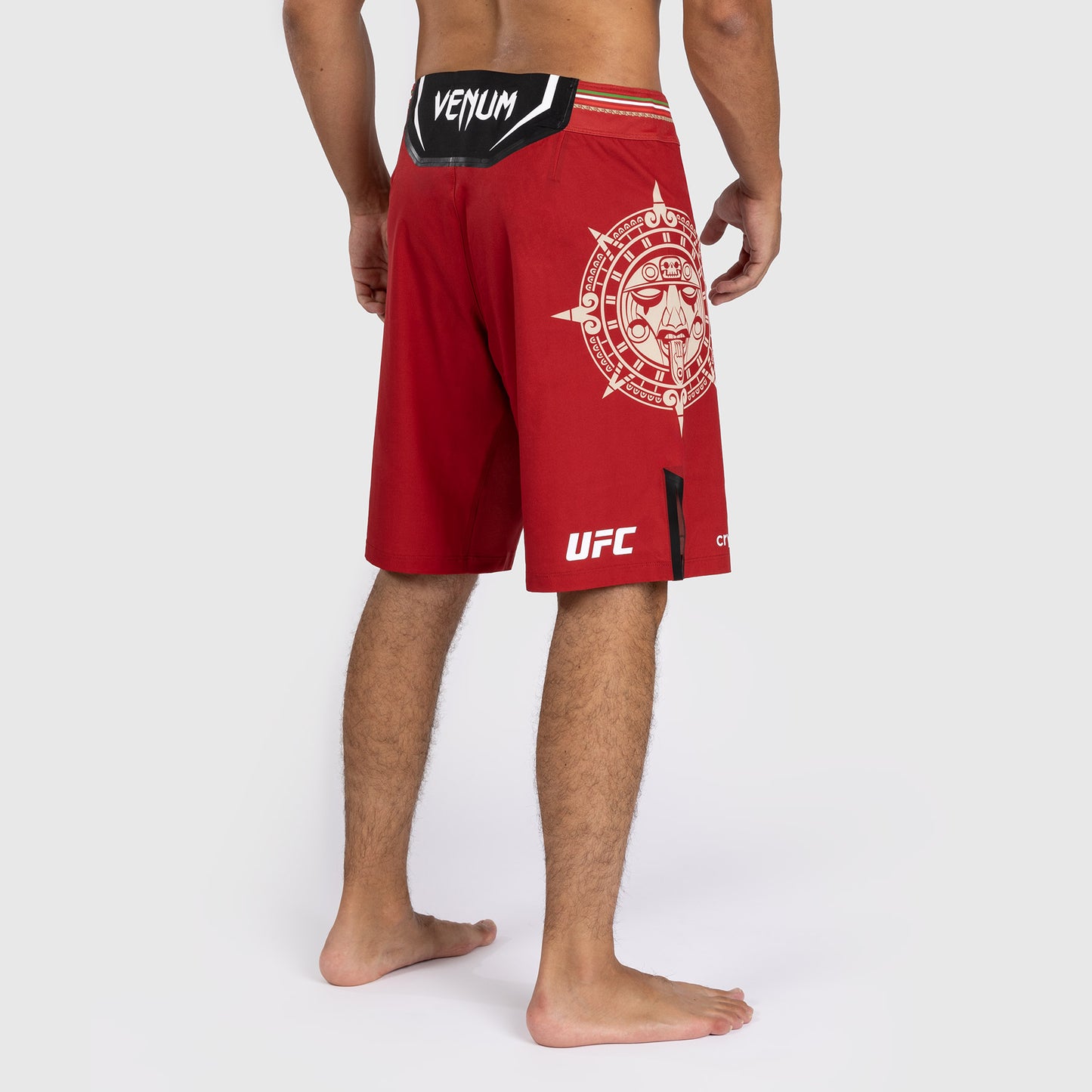 Noche UFC by Venum Authentic Fight Night Shorts de combate para hombre - Corte largo - Rojo