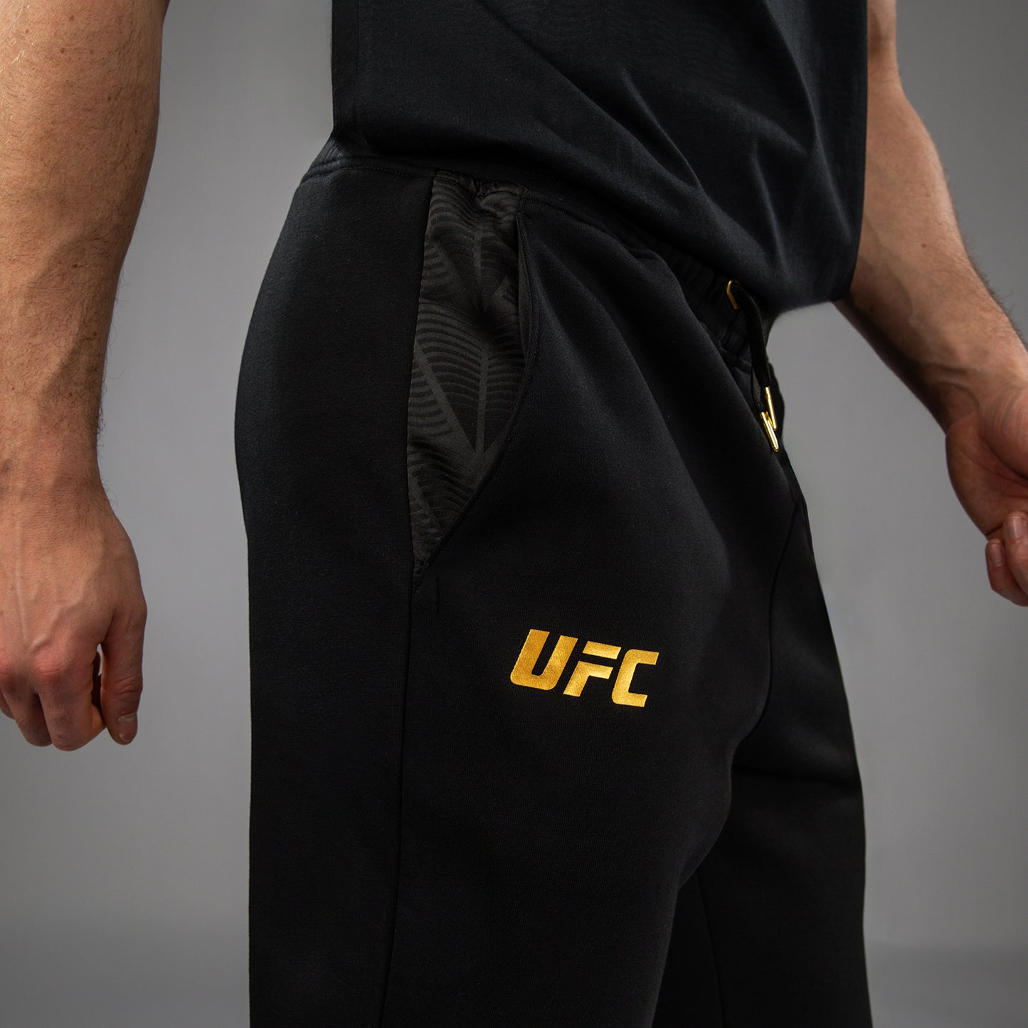UFC Zenith by Venum Replica Pantalón Hombre - Champion
